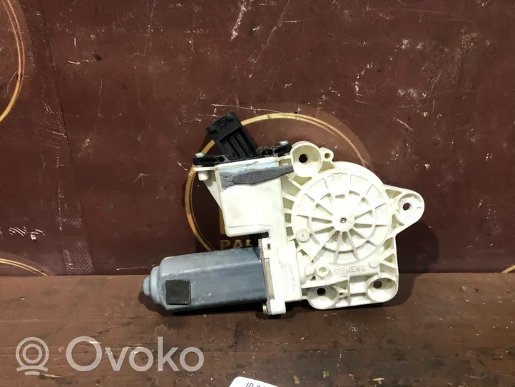 Opel Vectra C Moteur de lève-vitre de porte arrière 24414777