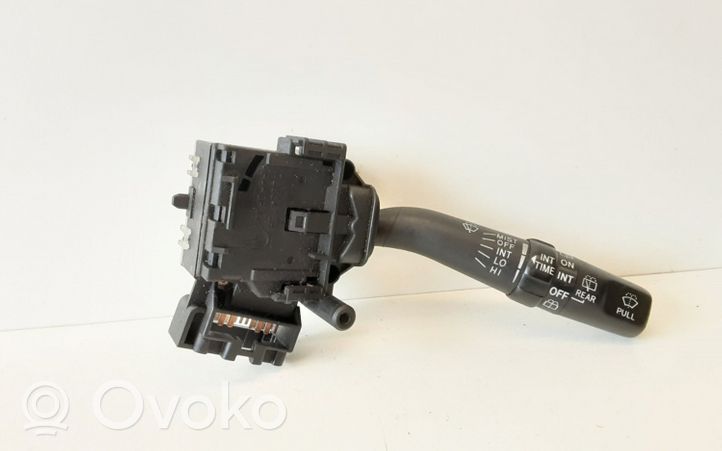 Toyota Avensis T250 Manetka / Przełącznik wycieraczek 8465205150