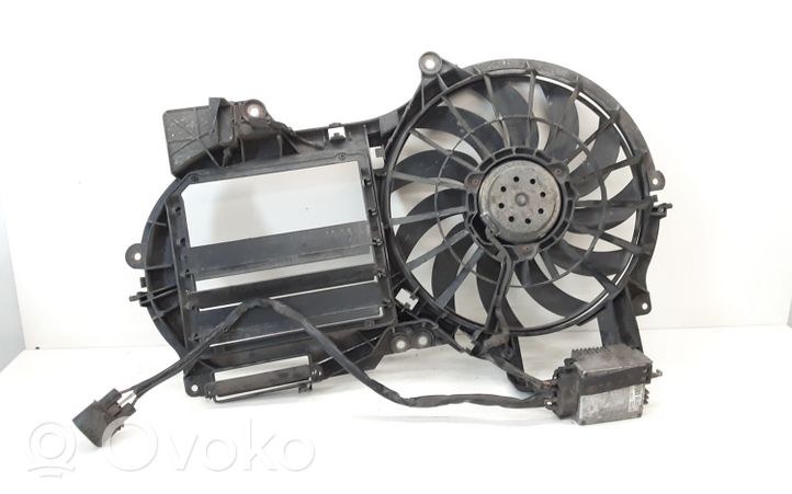 Audi A6 S6 C6 4F Ventilatore di raffreddamento elettrico del radiatore 4F0121003D