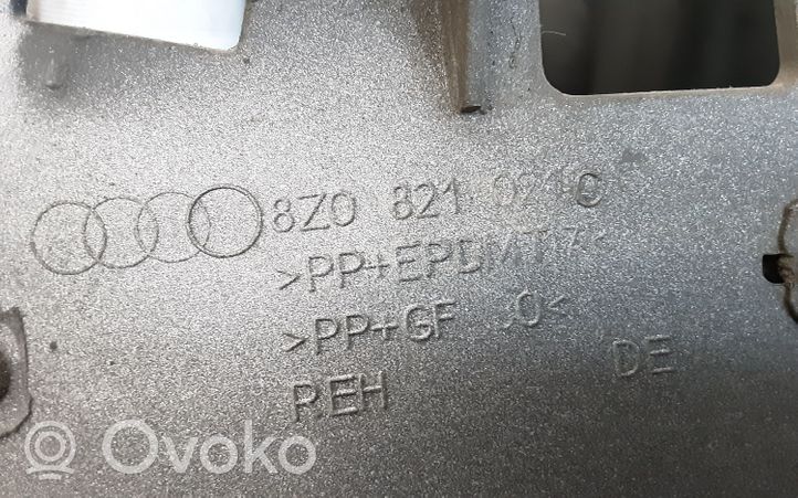 Audi A2 Błotnik przedni 8Z0821021C