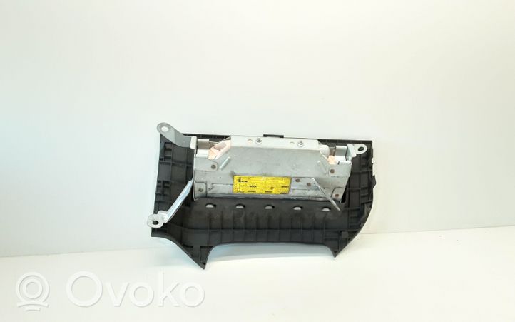 Toyota Verso Airbag per le ginocchia A33