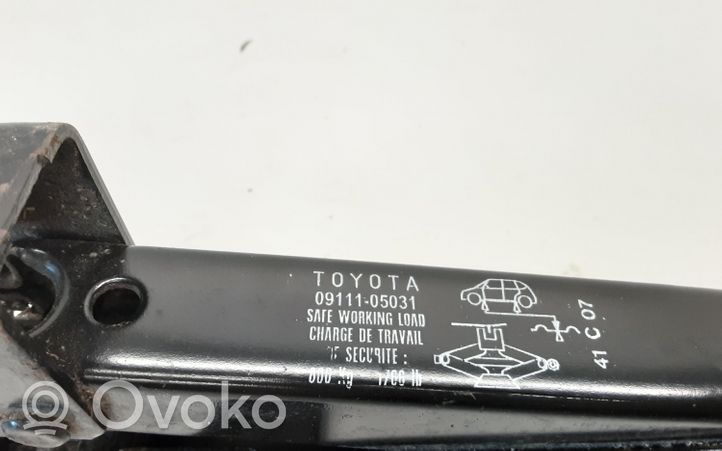 Toyota Avensis T250 Lewarek samochodowy 0911105031