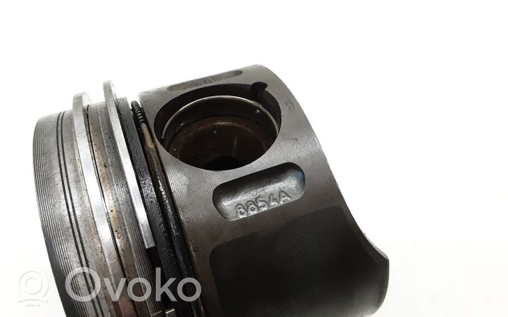 Mercedes-Benz C AMG W203 Piston 8854A