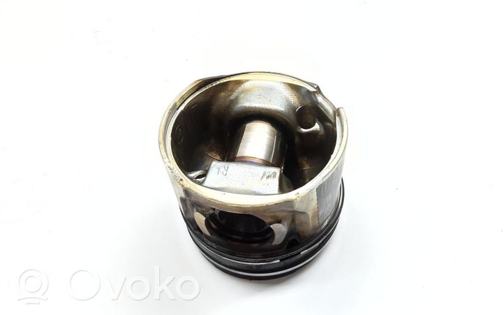 Peugeot 307 Piston 