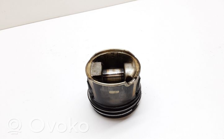 Peugeot 307 Piston 