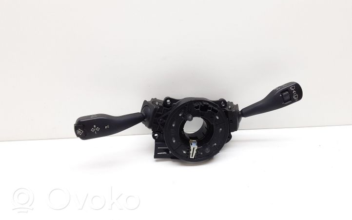 BMW X3 E83 Leva/interruttore dell’indicatore di direzione e tergicristallo 8376443