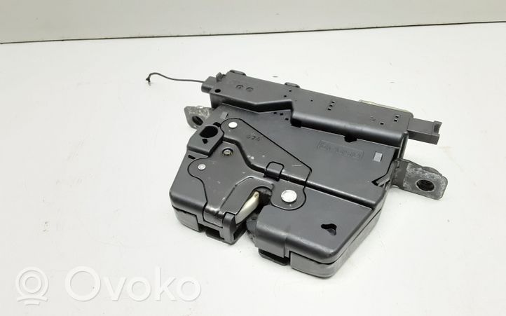 BMW 3 F30 F35 F31 Takaluukun/tavaratilan lukon vastakappale 7224692