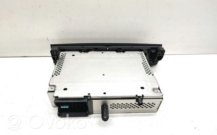 BMW 1 E81 E87 Panel / Radioodtwarzacz CD/DVD/GPS 9229241