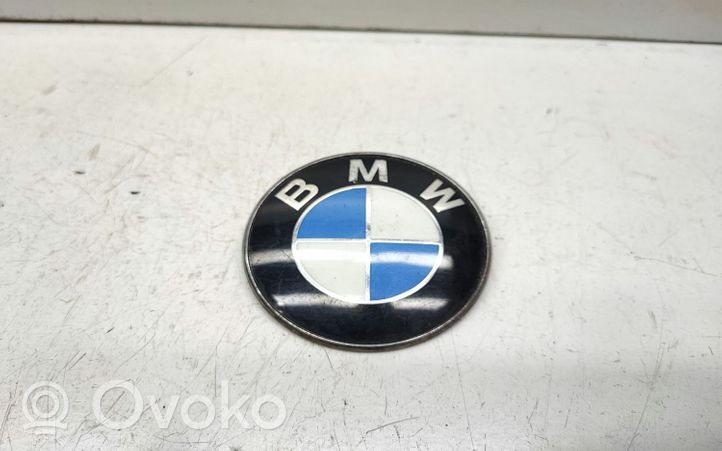 BMW 3 E90 E91 Logo, emblème de fabricant 8219237