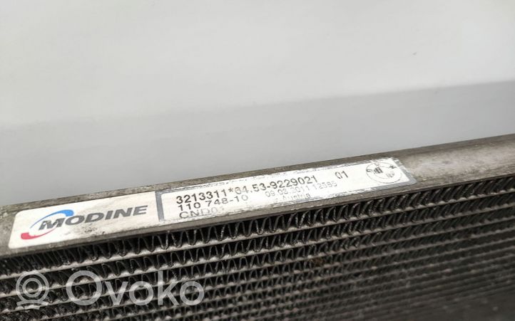 BMW 3 E92 E93 Oro kondicionieriaus radiatorius aušinimo 9229021