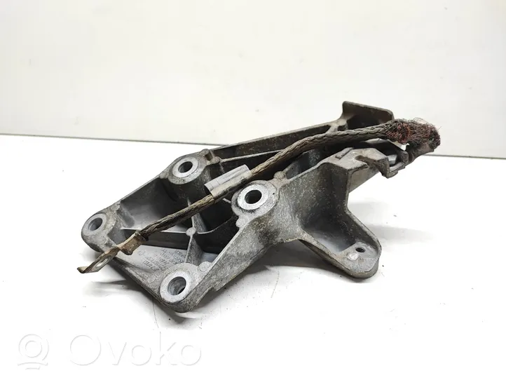 BMW 3 E90 E91 Support, suspension du moteur 6776529