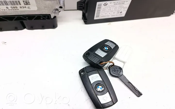 BMW 3 E92 E93 Moottorinohjausyksikön sarja ja lukkosarja 8509034