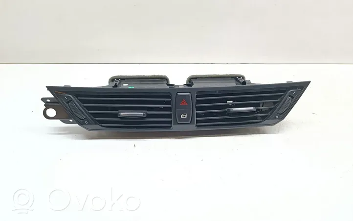 BMW X1 E84 Dash center air vent grill 9258354