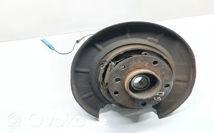 BMW 5 E39 Rear wheel hub spindle/knuckle 
