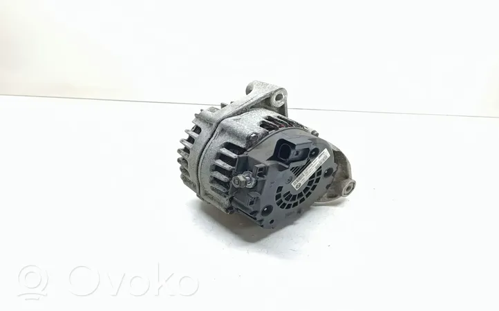 BMW 3 F30 F35 F31 Generaattori/laturi 8578608