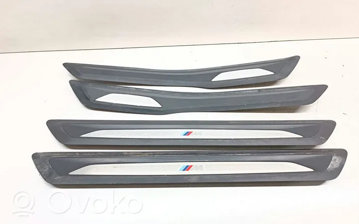 BMW 3 F30 F35 F31 Garniture de protection de seuil intérieur 8054234