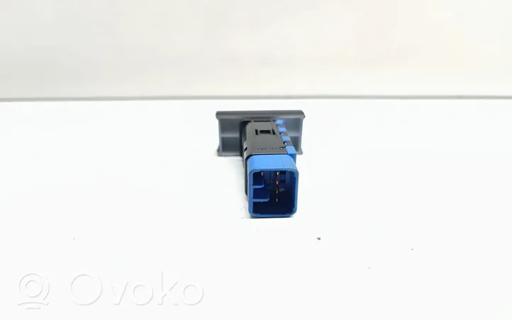 Hyundai Santa Fe Przycisk / Przełącznik ogrzewania szyby przedniej / czołowej 202002962
