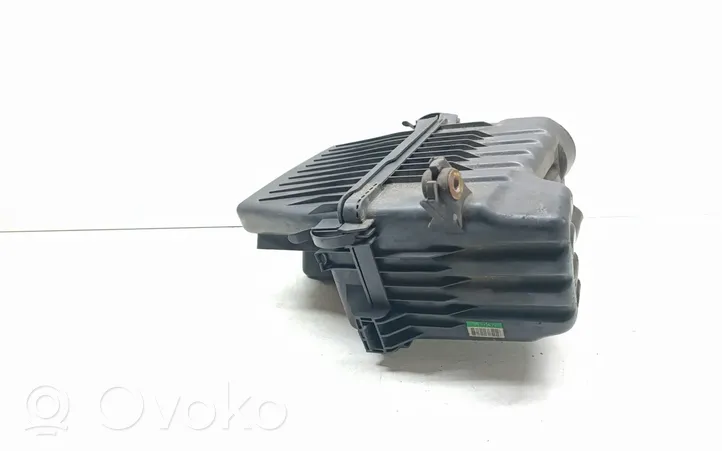 Hyundai Santa Fe Scatola del filtro dell’aria 281102B200