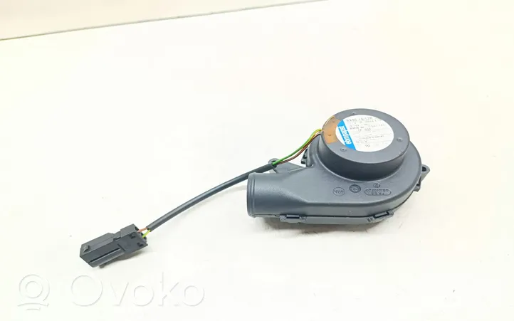 BMW 3 E90 E91 Engine control unit/module fan 7547141