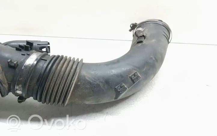 BMW 3 F30 F35 F31 Tubo di aspirazione dell’aria turbo 7807493