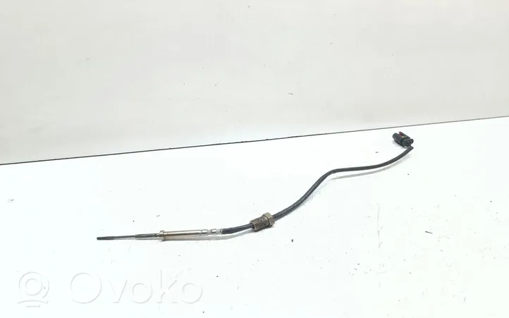 BMW 4 F32 F33 Izplūdes gāzu temperatūras sensors 8570234