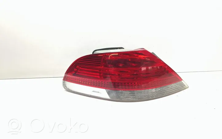 BMW 7 E65 E66 Luci posteriori 6937235