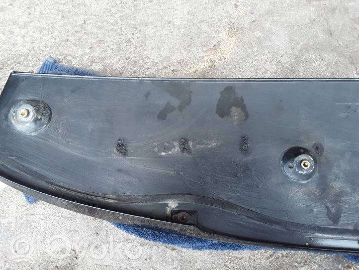 BMW 3 E46 Spoiler tylnej szyby klapy bagażnika 8235987