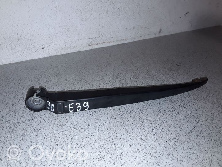 BMW 5 E39 Ножка стеклоочистителя заднего стекла 8221453