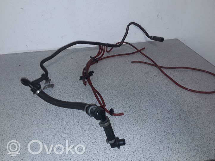 BMW 5 E39 Linea/tubo/manicotto del vuoto 11667785449