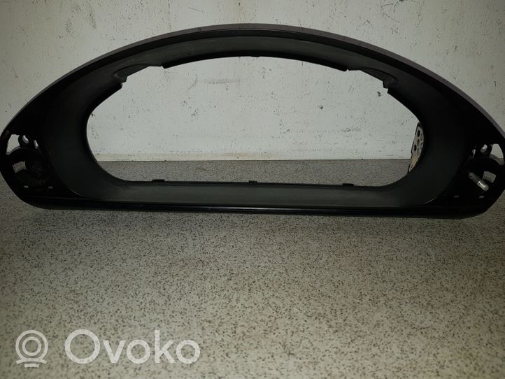 BMW 3 E36 Kojelaudan kehys 51458146264