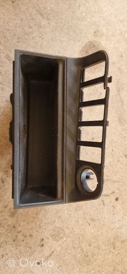 BMW 3 E36 Cornice accendisigari per auto 1977231