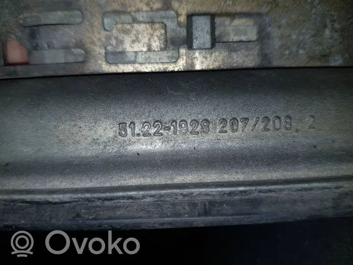 BMW 5 E34 Takaoven ulkokahva 51221928207