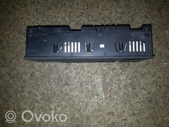 BMW 3 E36 Monitor / wyświetlacz / ekran 62138363577