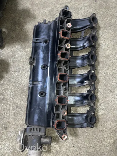 BMW 5 E39 Intake manifold 2242439