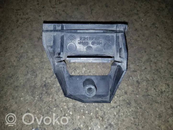 BMW 5 E39 Staffa di montaggio del radiatore 17111737707