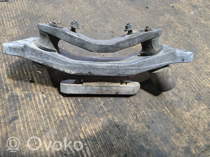 BMW 5 E39 Supporto della scatola del cambio 1094104