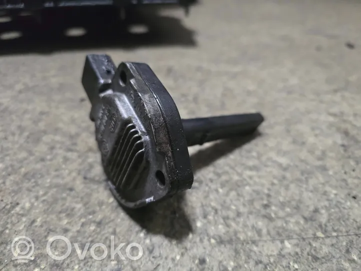 BMW 5 E39 Eļļas līmeņa sensors 7508003