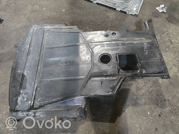 BMW 3 E46 Variklio dugno apsauga 51718193818