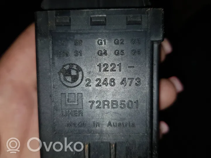 BMW 5 E39 Przekaźnik / Modul układu ogrzewania wstępnego 12212246473