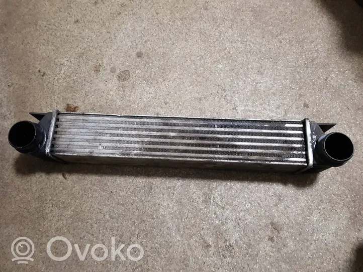 BMW 5 E39 Intercooler radiator 17512247359