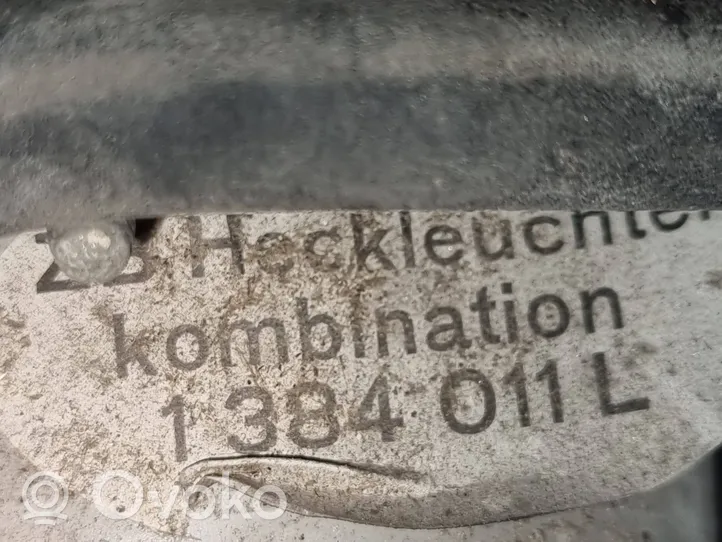 BMW 5 E34 Rückleuchte Heckleuchte innen 1384011