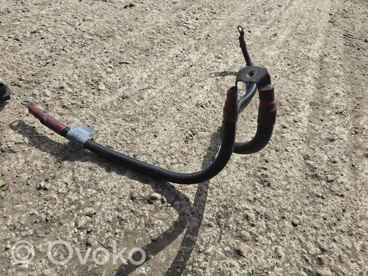 BMW 5 E39 Cable positivo (batería) 2247942