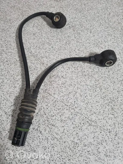 BMW 5 E39 Detonation knock sensor 1703592