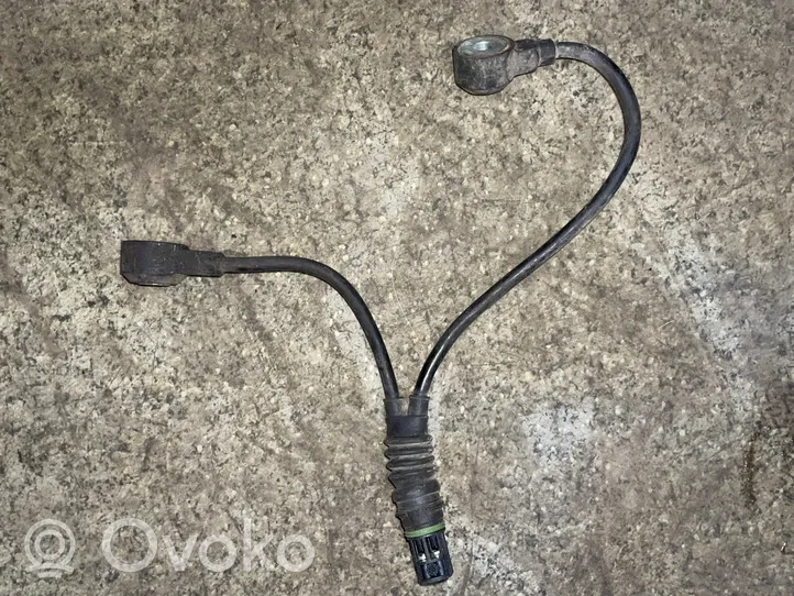 BMW 5 E39 Detonation knock sensor 1703592