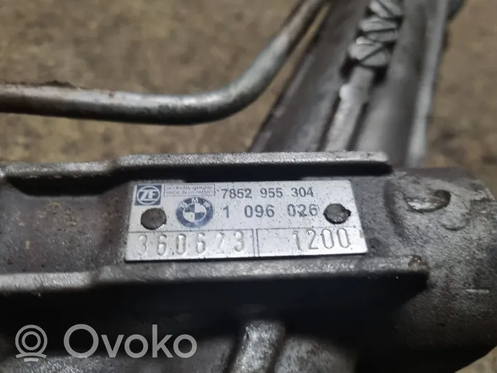 BMW 5 E39 Vairo kolonėle 1096026