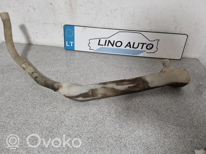 BMW 5 E39 Réservoir de liquide lave-glace 8364199