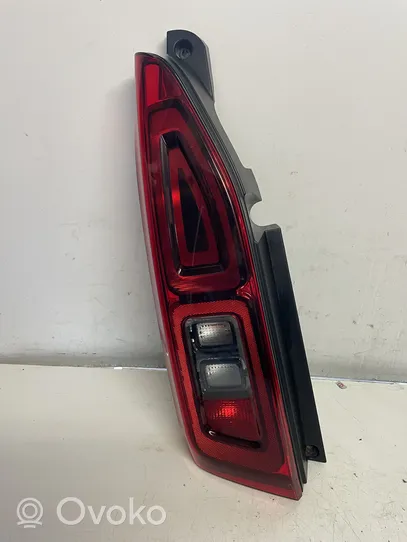 Toyota ProAce City Luci posteriori 9819649280