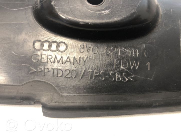 Audi A3 S3 8V Soporte/sello del guardabarros de espuma 8V0821111C