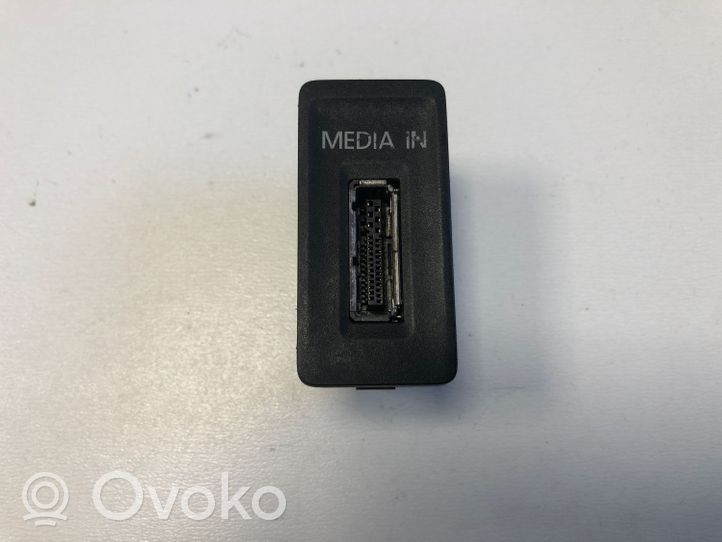 Volkswagen Golf VII Moduł / Sterownik USB 5G0035222A