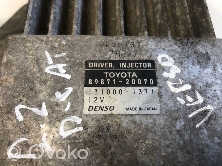 Toyota Avensis T250 Centralina/modulo impianto di iniezione 8987120070